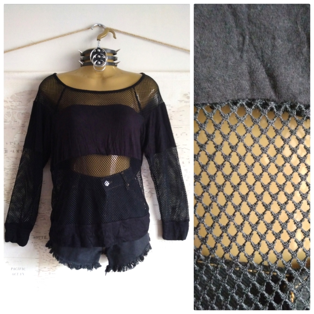 Mesh Panel Long Sleeve Top, Size L